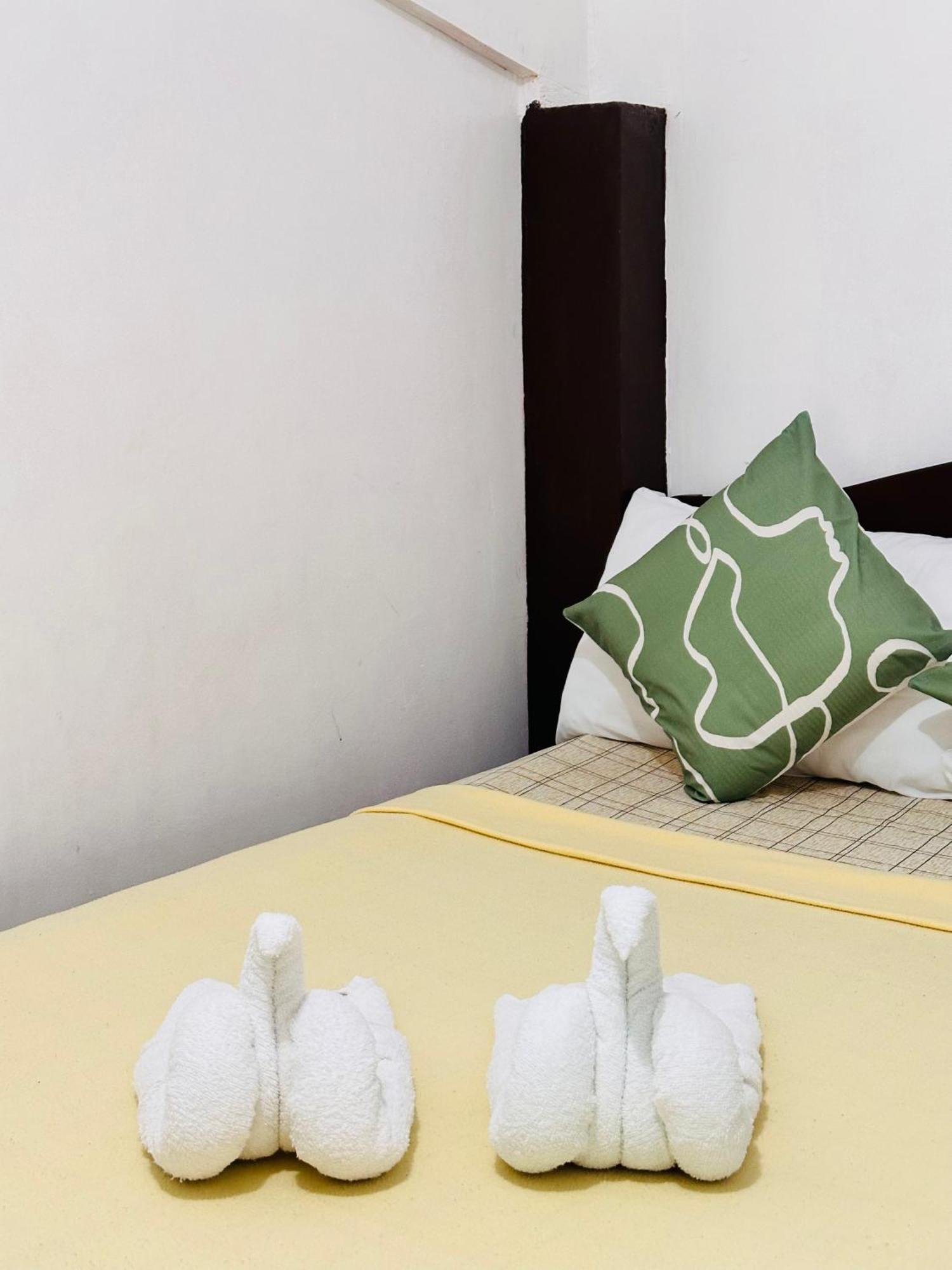 Amancio'S Balai - Near The Airport, City Center! 公主港 外观 照片